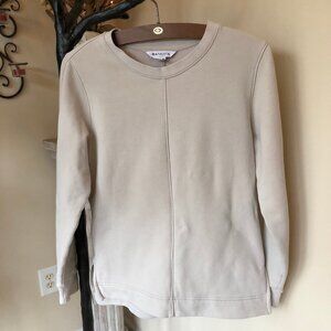 Athleta XS sweatshirt with pockets